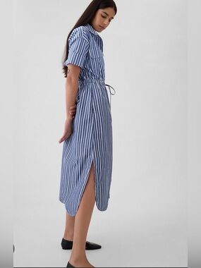 GAP Blue and White Striped Midi Shirt Dress, 100% cotton, size Large, pockets